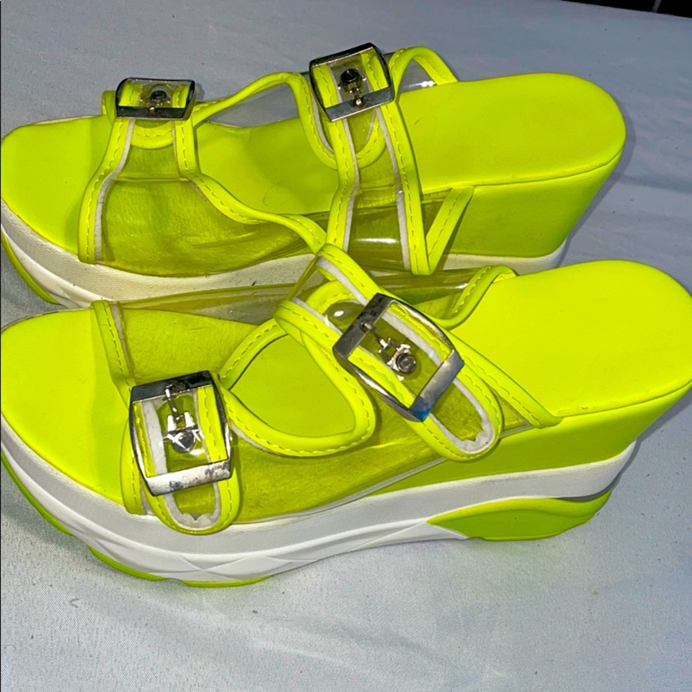 SHEIN LIME GREEN HIGH SANDALS!